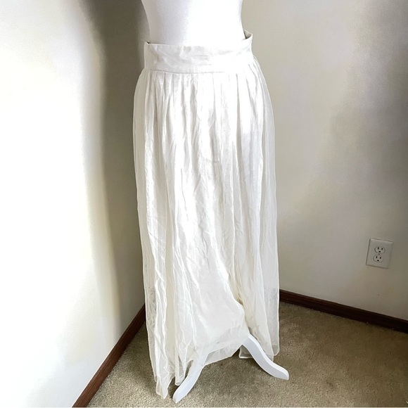 Pants - Vintage Marie St. Clair white tulle flow pants Size 8